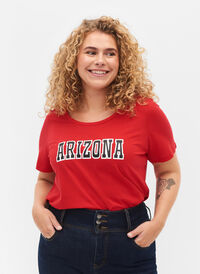 Baumwoll-T-Shirt mit Aufdruck, Chinese Red Arisona, Model