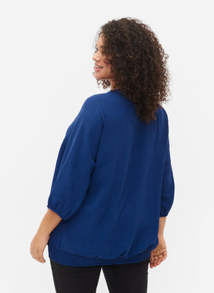 Bluse mit Smok und 3/4-Ärmeln, Blue Depths, Model image number 1