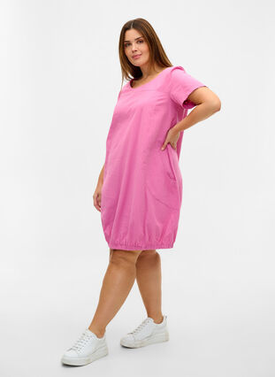 Kurzarm Kleid aus Baumwolle, Cyclamen, Model image number 2