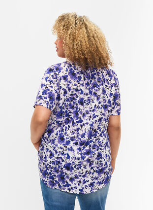 Bluse mit kurzen Ärmeln und V-Ausschnitt, Purple Small Flower, Model image number 1