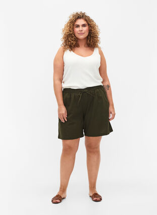 Lockere Shorts aus einer Baumwollmischung mit Leinen, Forest Night, Model image number 3
