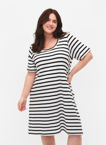 Gestreiftes Jerseykleid mit kurzen Ärmeln, Black Stripes, Model image number 0