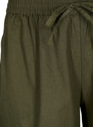 Lockere Shorts aus einer Baumwollmischung mit Leinen, Forest Night, Packshot image number 2
