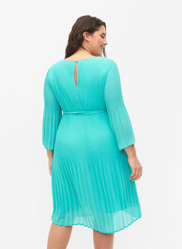 Plissiertes Kleid mit 3/4-Ärmeln, Turquoise, Model image number 1