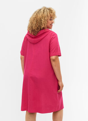 Kurzärmeliges Kleid mit Kapuze, Beetroot Purple, Model image number 1